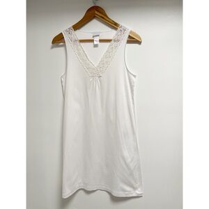 Hanro Sleeveless Lace Dress